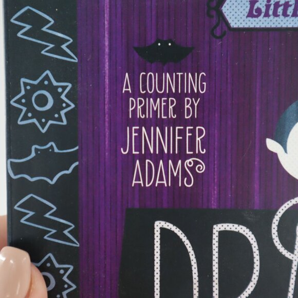 Jennifer Adams Dracula A Babylit Counting Primer Board Book Kids Gifting Fun NWT - Picture 4 of 4